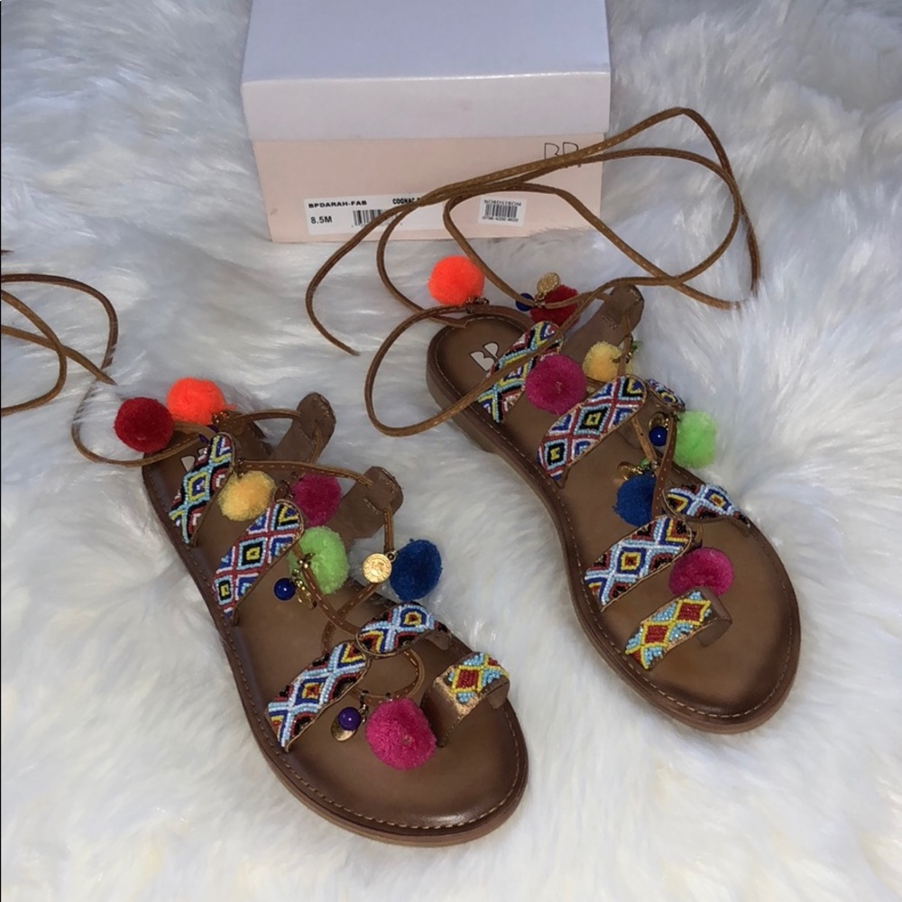 BP Darah Sandal Size 8.5